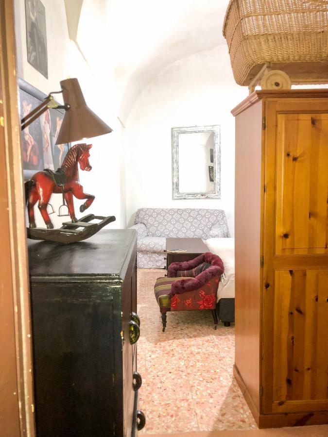 La Casa Di Vasco Bussana Vecchia Apartment ซานเรโม ภายนอก รูปภาพ