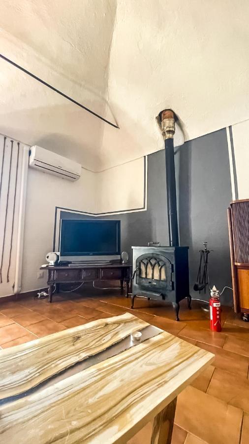 La Casa Di Vasco Bussana Vecchia Apartment ซานเรโม ภายนอก รูปภาพ